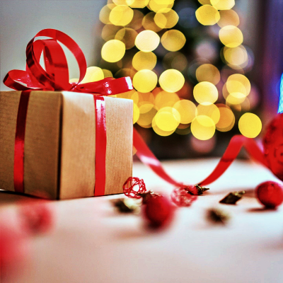 Present PFP 13 - Free profile picture